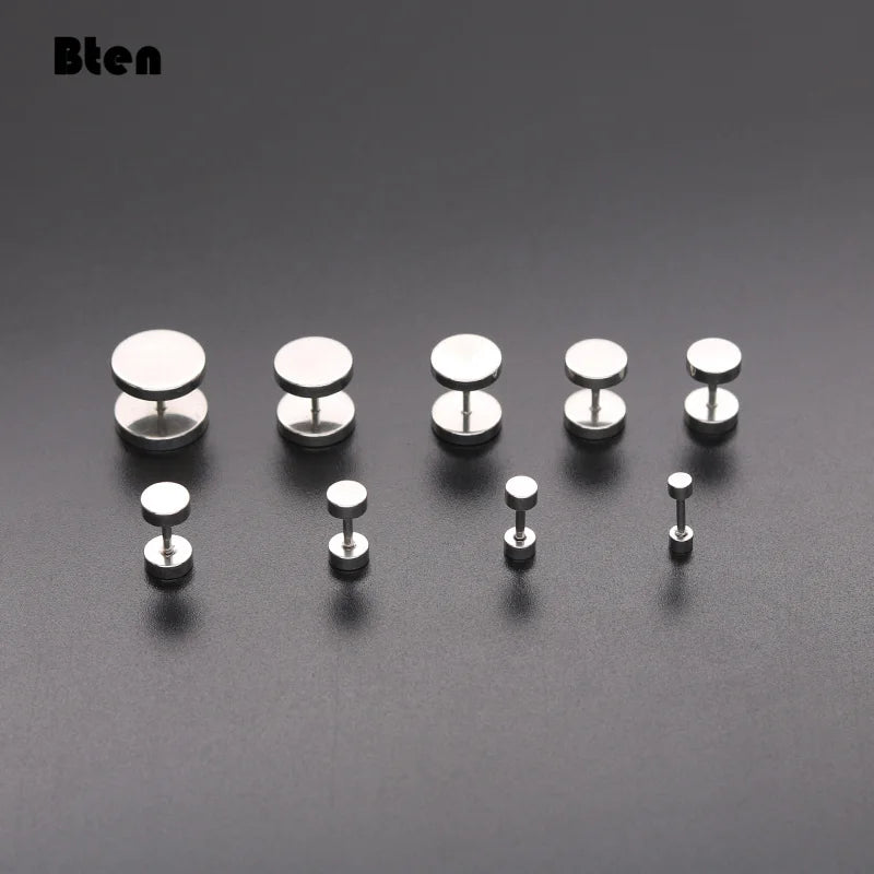 Kozi Trends Bten One Pair Black Stainless Steel Round Stud Earrings