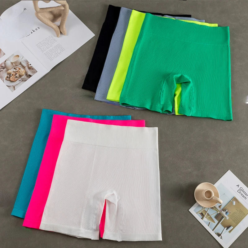 Kozi 2-Piece Yoga Set: Multi-color Sportswear for Ultimate Performance